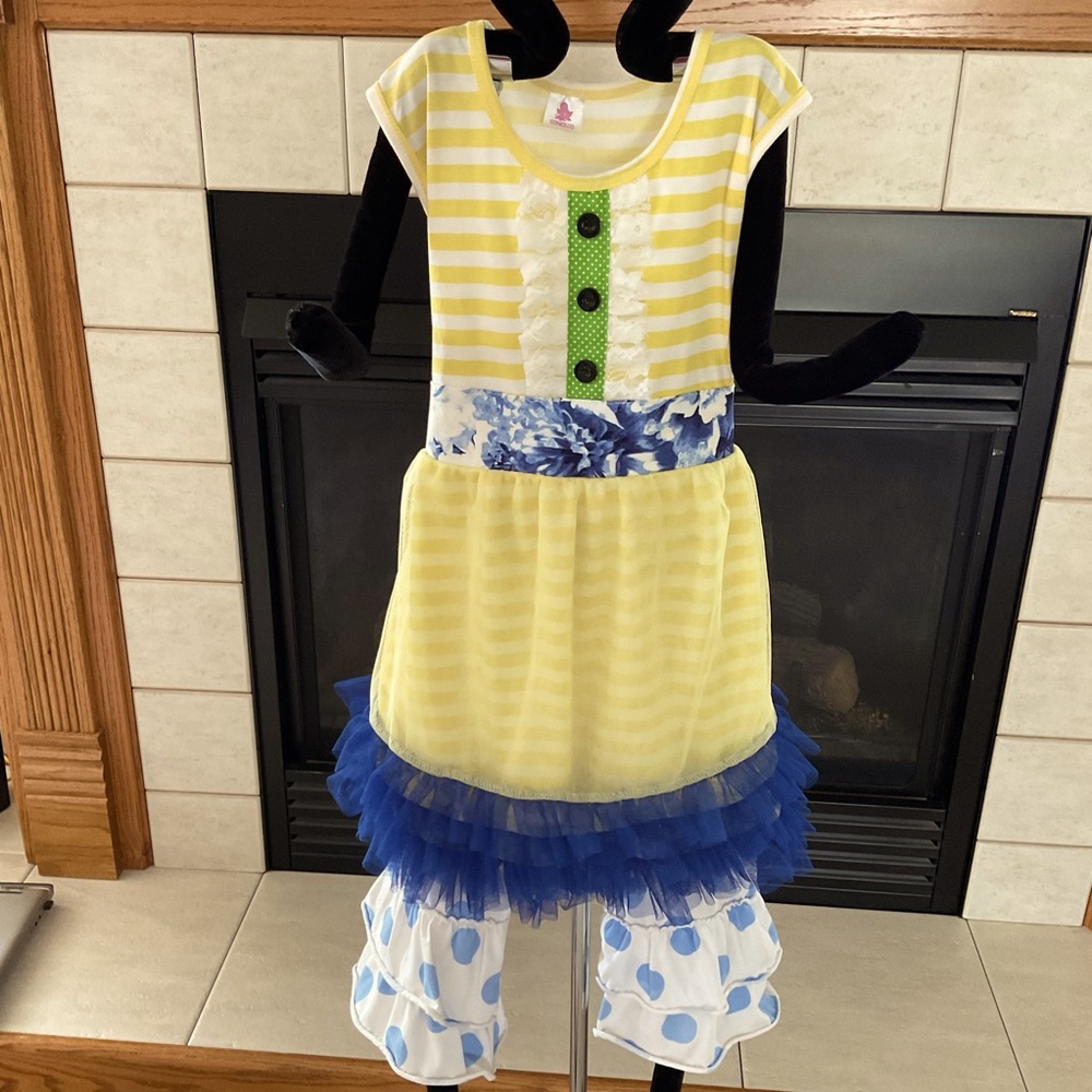 Coniceco 2-piece Girl’s Outfit, Sz XXL